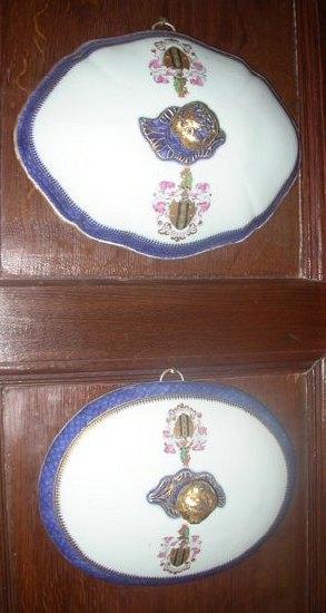 Appraisal: Two Chinese Export tureen covers of oval form with famille