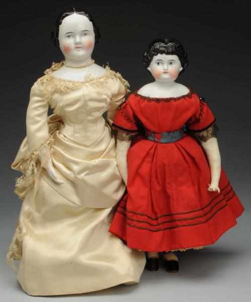 Appraisal: Lot of German China Dolls Shoulder head models with black