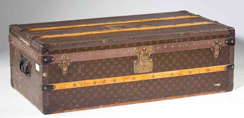 Appraisal: Vintage Louis Vuitton Footlocker Trunkexterior covered in LV monogram canvas