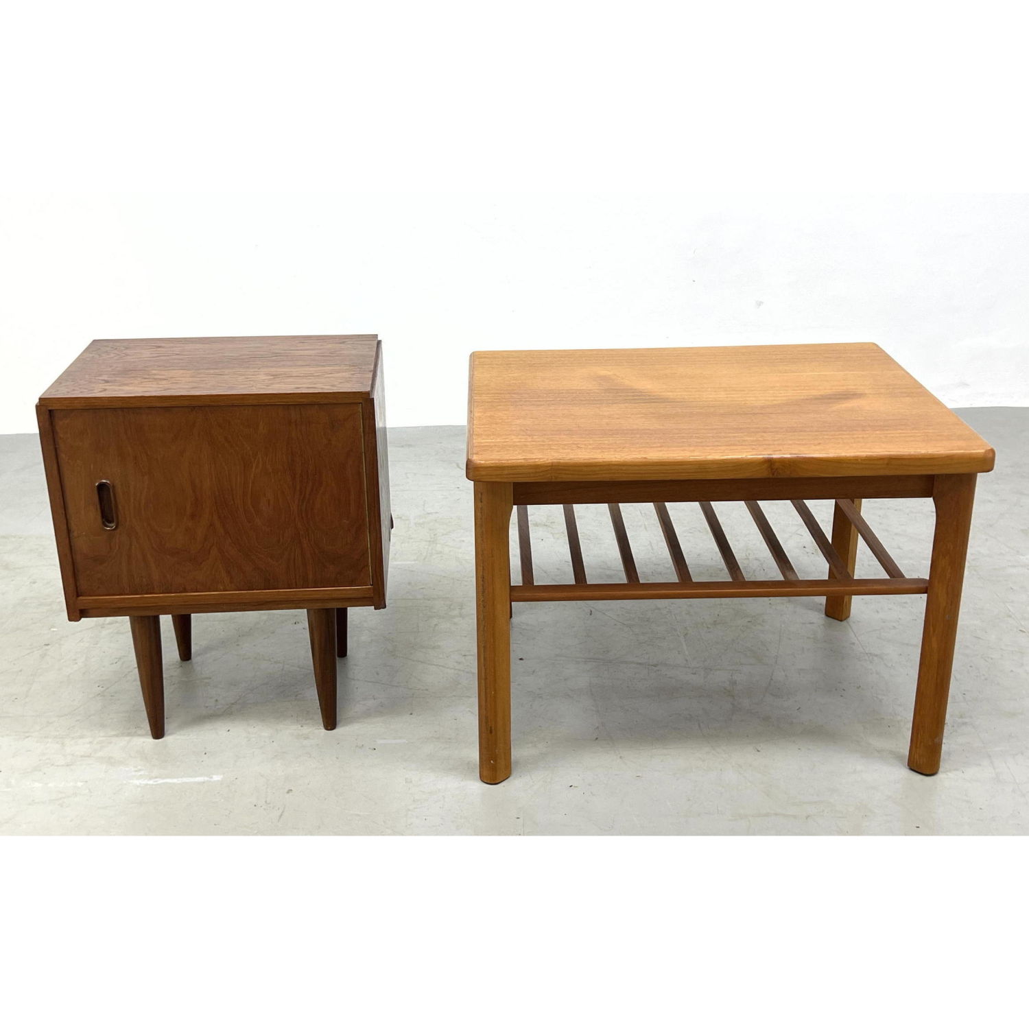 Appraisal: pc Danish Modern Teak Furniture Small single door Cabinet Side