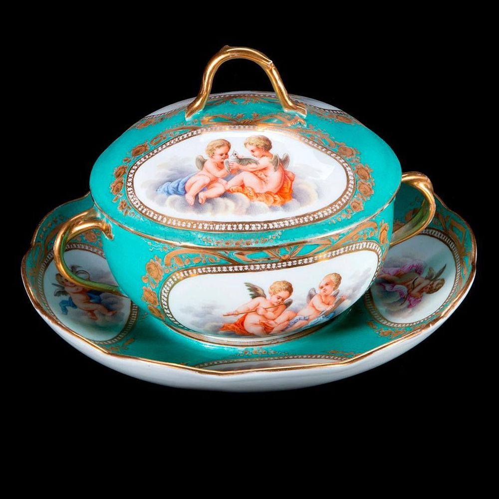 Appraisal: Meissen Covered Serving Bowl with Underplate Turquoise Serving Bowl with