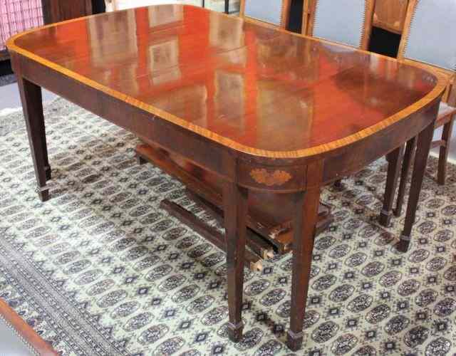 Appraisal: Custom Mahogany Banded Dining Table With satinwood banding and inlaid