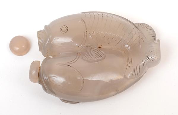 Appraisal: AN UNUSUAL FISH SHAPED JADE DOUBLE SNUFF BOTTLE