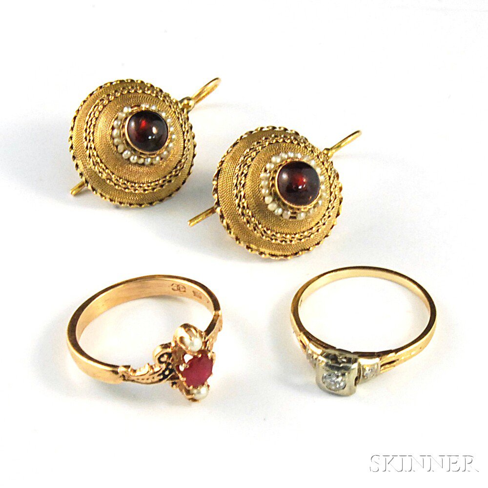 Appraisal: Three Pieces of Gold Gem-set Jewelry a kt gold ruby