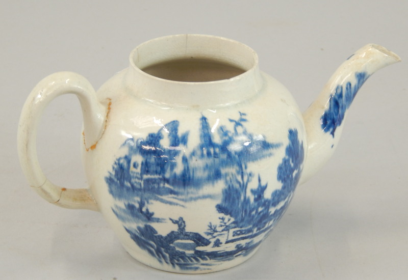 Appraisal: A late th early thC English porcelain teapot decorated in