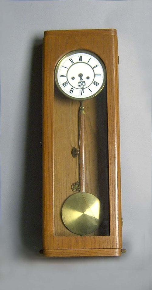 Appraisal: Oak wall clock h