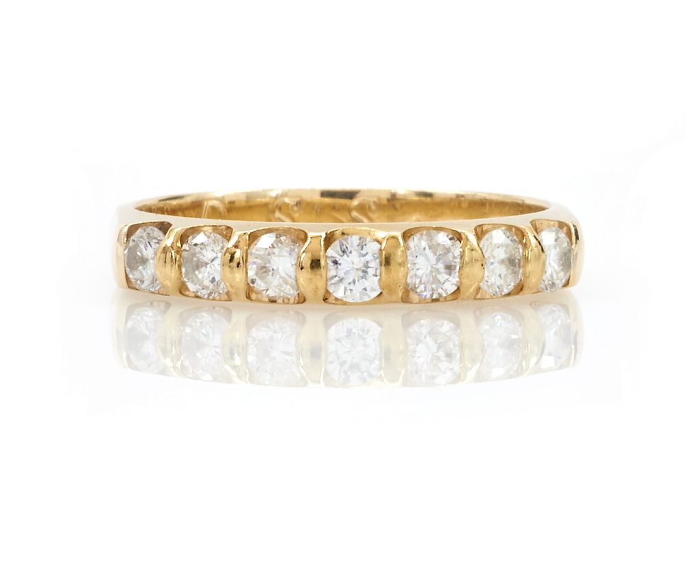 Appraisal: k Yellow gold diamond ring band k Yellow gold diamond