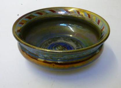 Appraisal: A PILKINGTON'S EARTHENWARE BOWL by Gordon M Forsyth of squat