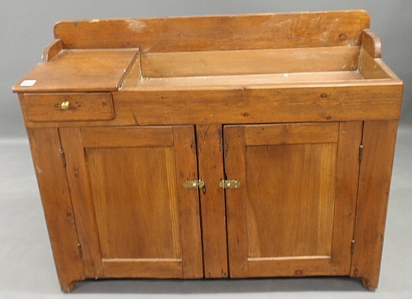 Appraisal: Pine dry sink with copper insert h x w x