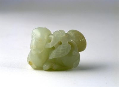 Appraisal: A Chinese pale celadon jade carving of a recumbent ram