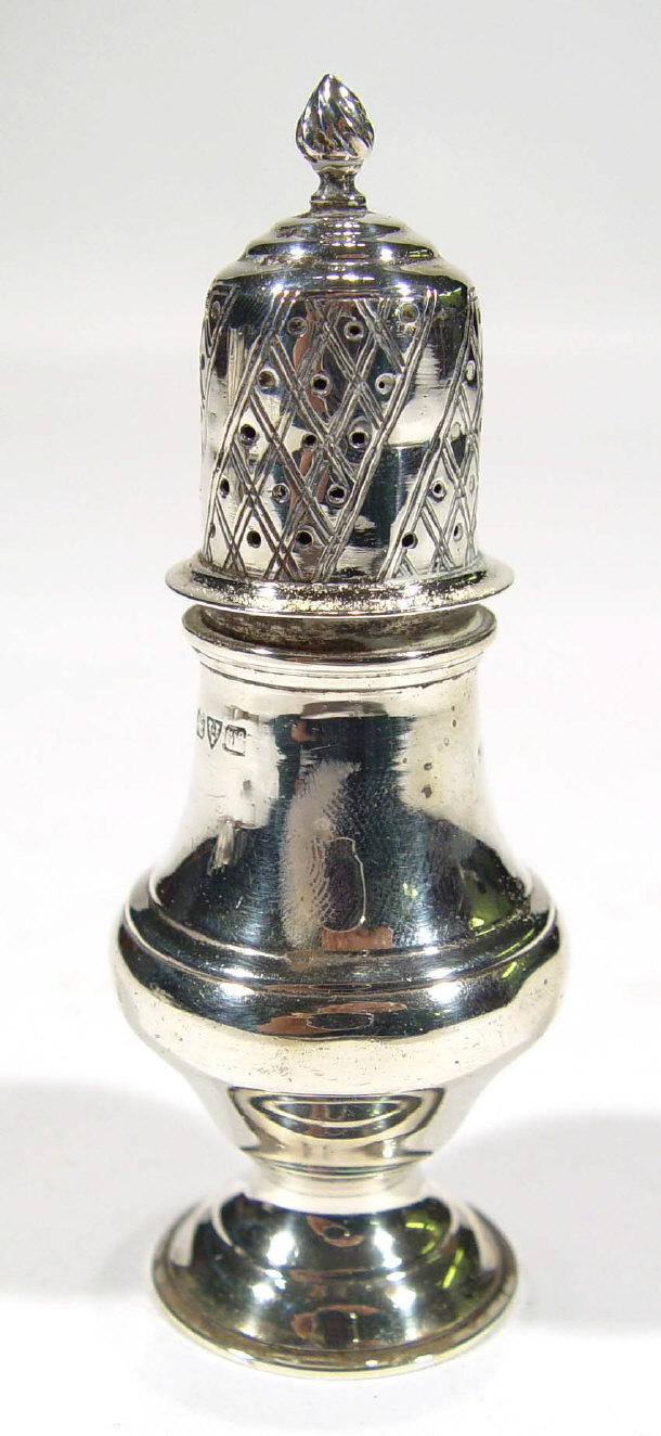 Appraisal: Silver pepperette with chased lid Chester cm high