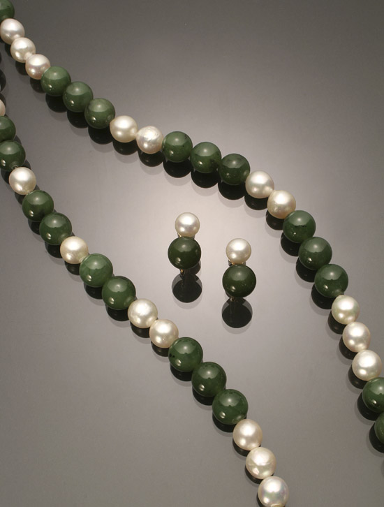 Appraisal: Choker Length -Karat Yellow-Gold Semi-Baroque Cultured Pearl and Green Nephrite