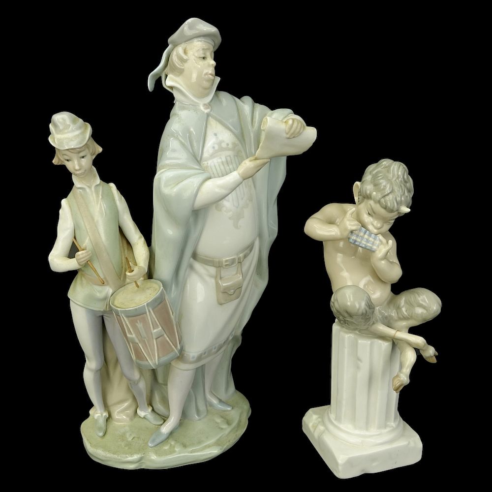 Appraisal: Lladro Grouping Grouping of Two Lladro Porcelain Figurines Includes speaker