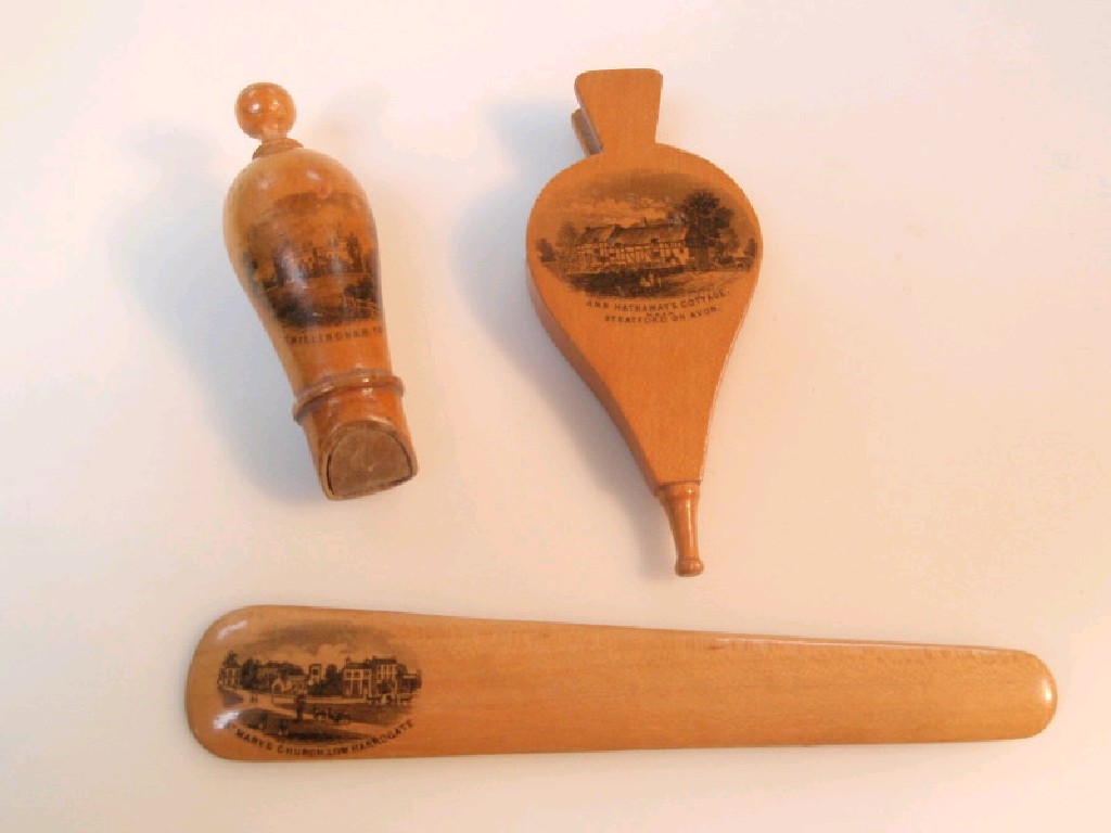 Appraisal: A Mauchline ware whistle printed in black with a vignette