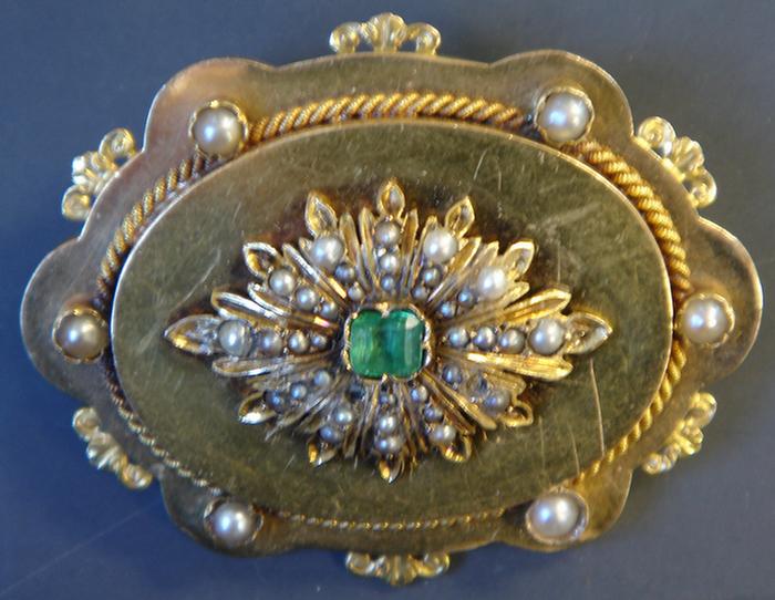 Appraisal: k yg Emerald and Pearl Brooch Victorian oval brooch with