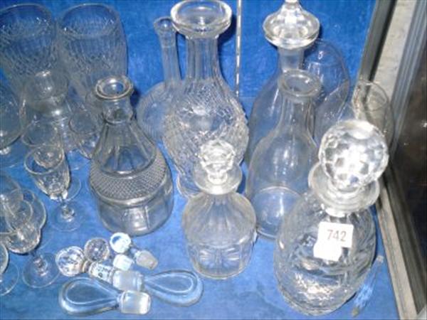 Appraisal: A quantity of various wine glasses and decanters