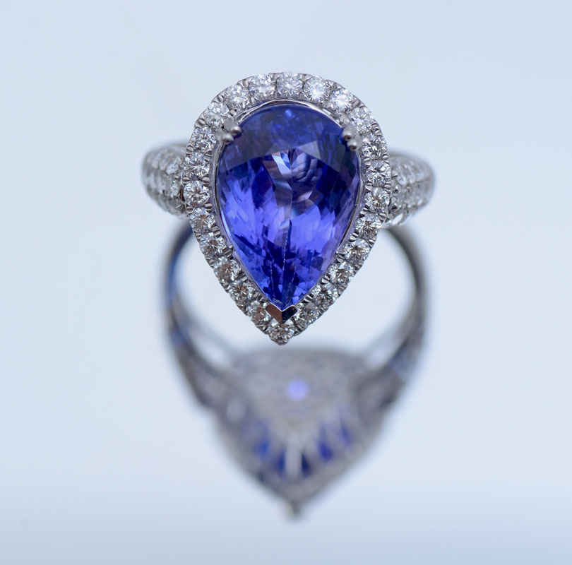 Appraisal: PLATINUM CT TANZANITE AND DIAMOND RING Stunning CT GIA certified