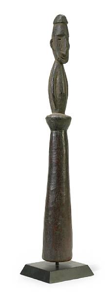 Appraisal: A coastal Sepik River food pounder Papua New Guinea height