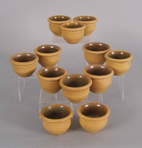 Appraisal: Set of twelve redware bowls attributed to Stahl h dia