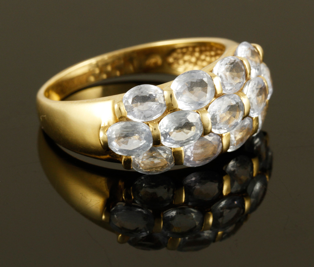 Appraisal: - K Yellow Gold and Sapphire Ring K yellow gold