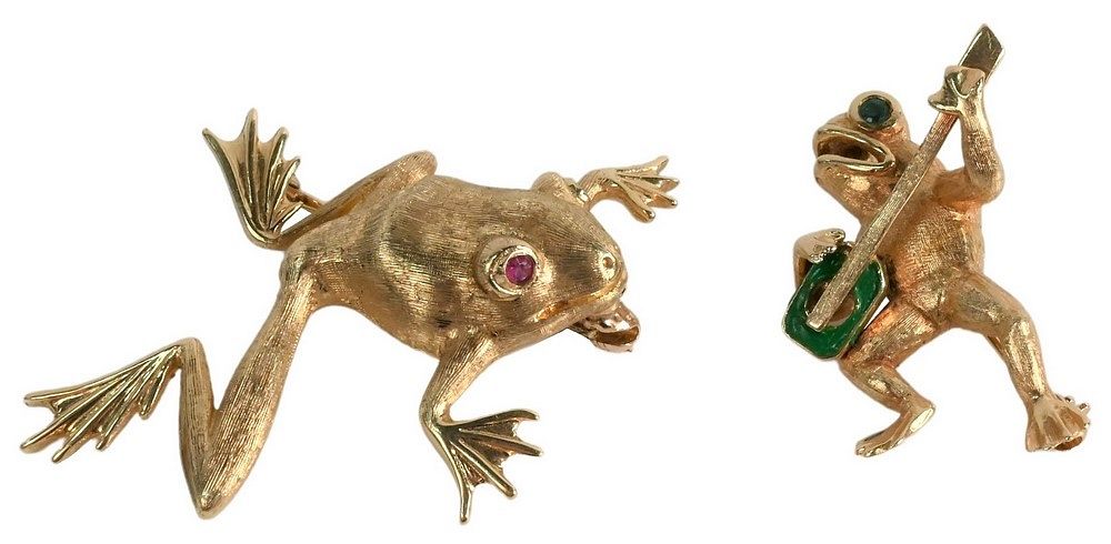 Appraisal: Two Karat Gold Frog Brooches each with colored eyes grams