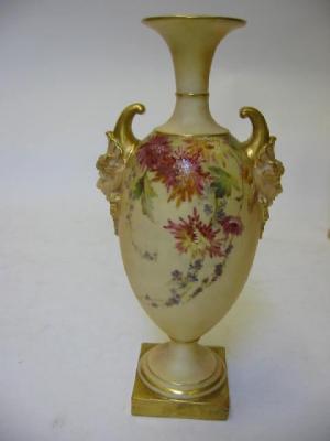 Appraisal: A ROYAL WORCESTER BLUSH IVORY VASE dated of ovoid form