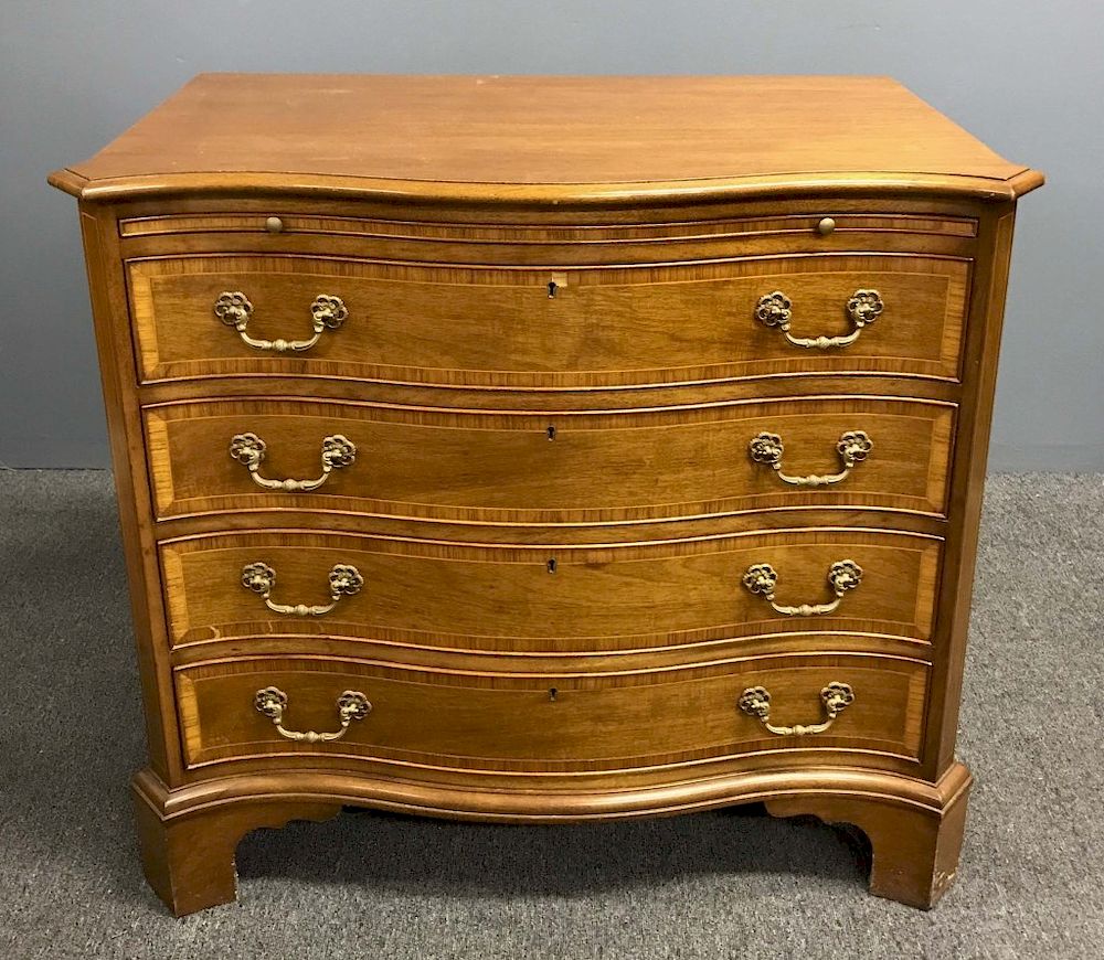 Appraisal: Chippendale Style Mahogany Chest of Drawers Chippendale style mahogany serpentine-front