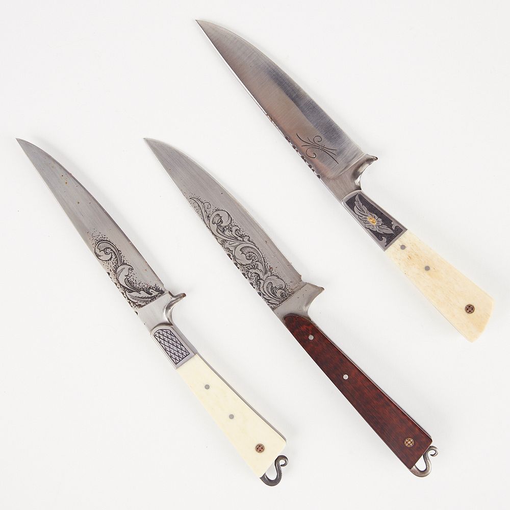 Appraisal: Grp Straight Back ELW Steel Knives Group of three straight