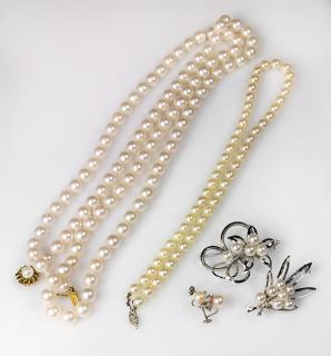 Appraisal: Cultured pearl gold and silver jewelry Cultured pearl gold and