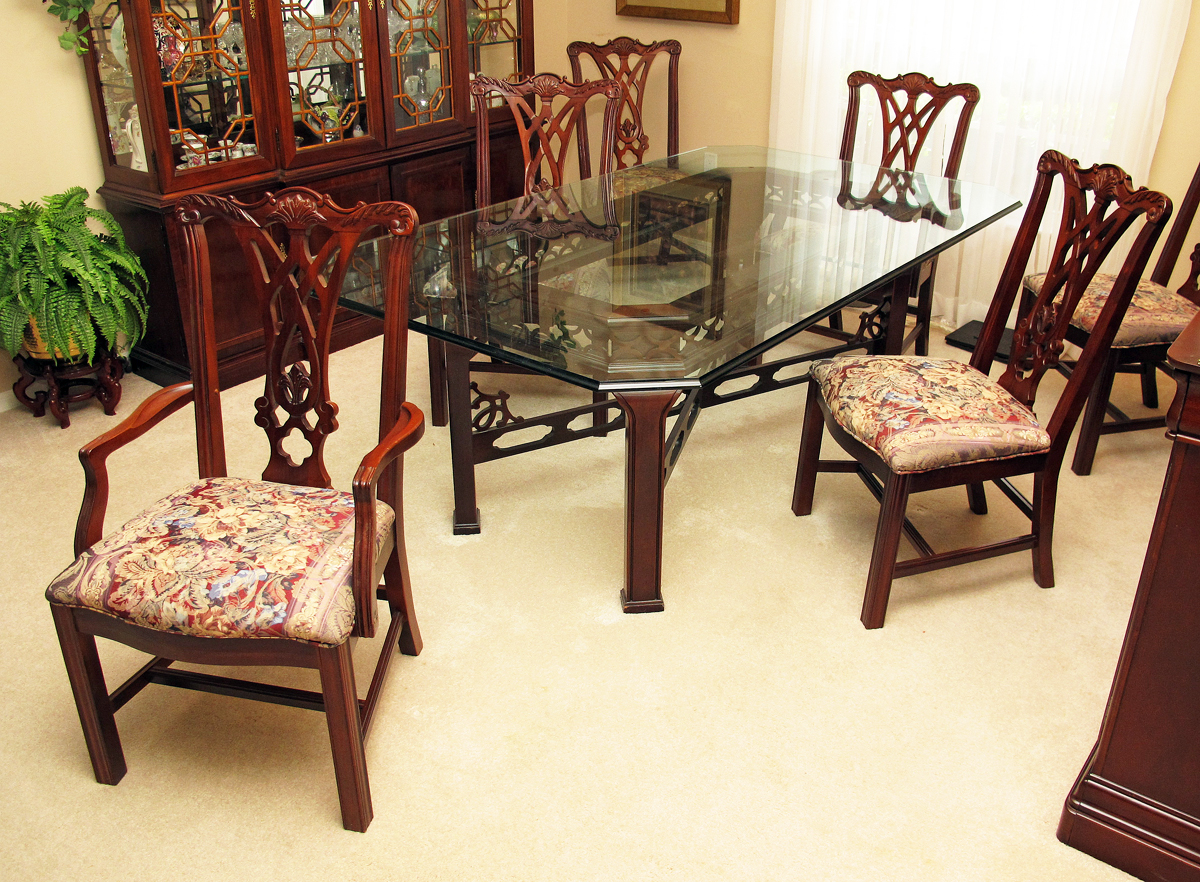 Appraisal: THOMASVILLE CHINESE CHIPPENDALE STYLE DINING TABLE AND CHAIRS Glass top