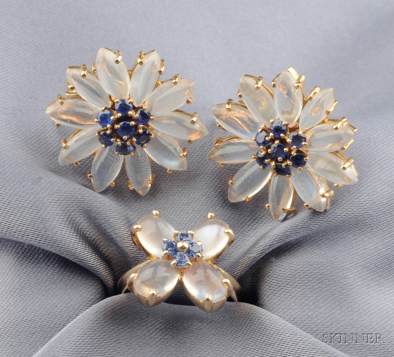 Appraisal: kt Gold Moonstone and Sapphire Earclips and Ring each earclip