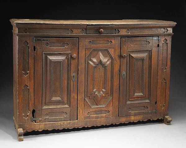 Appraisal: A Spanish early Baroque oak and walnut cabinet first half