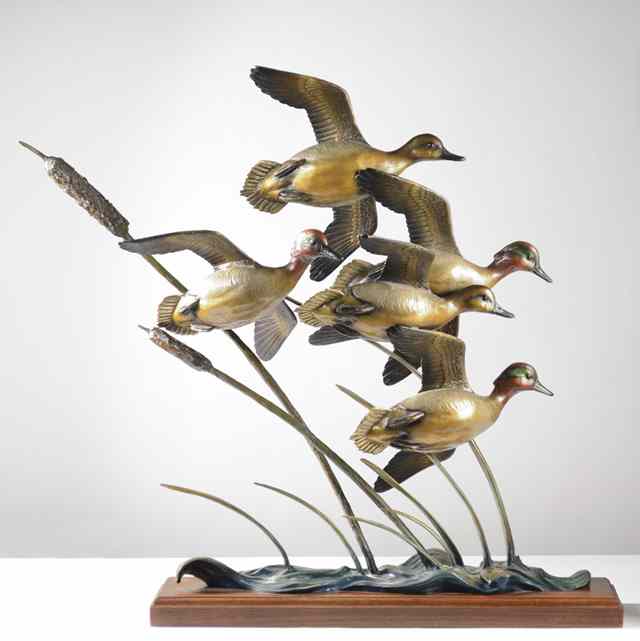 Appraisal: RIP CASWELL TROUTDALE OREGON ORIGINAL ORNITHOLOGICAL BRONZE SCULPTURE ''Against the