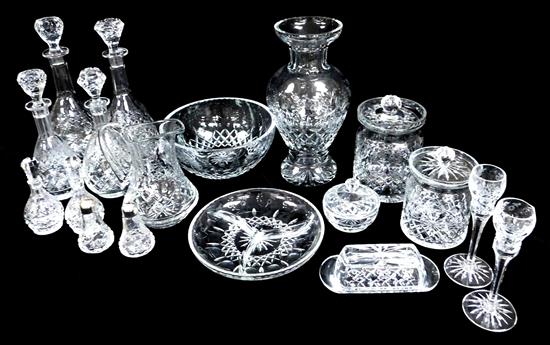 Appraisal: Rogaska crystal servingware Gallia pattern approximately eighteen pieces with cut