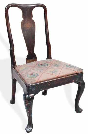 Appraisal: A George I walnut chair circa shaped rectangular back vase