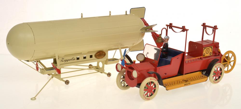 Appraisal: X TUCHER AND WALTHER MODELS ONE ZEPPLIN IN ORIGINAL BOX