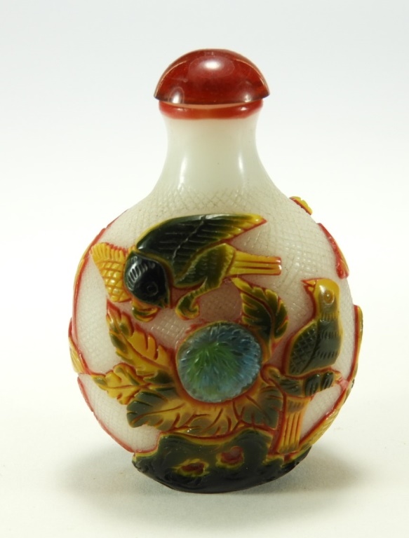 Appraisal: FINE CHINESE COLOR WHITE PEKING SNUFF BOTTLE China st Half