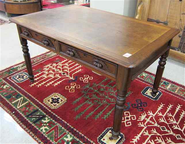 Appraisal: VICTORIAN WALNUT LIBRARY TABLE American last quarter of the th