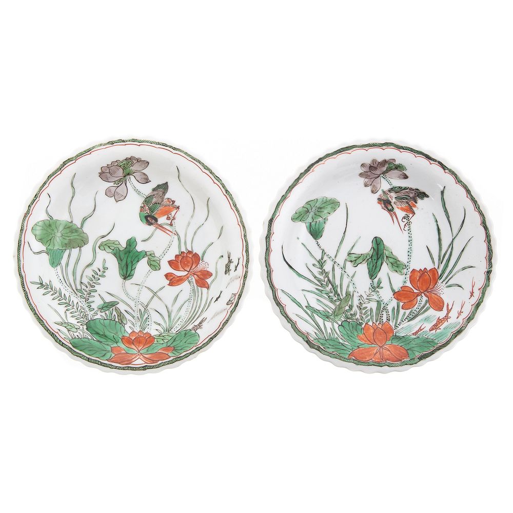 Appraisal: Pair Chinese Export Famille Verte Small Dishes Circa - scalloped