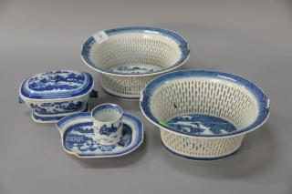 Appraisal: Canton five piece lot as is including two reticulated baskets