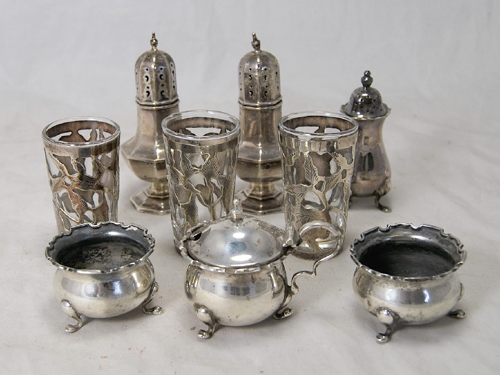 Appraisal: James style four piece silver condiment set to w pair