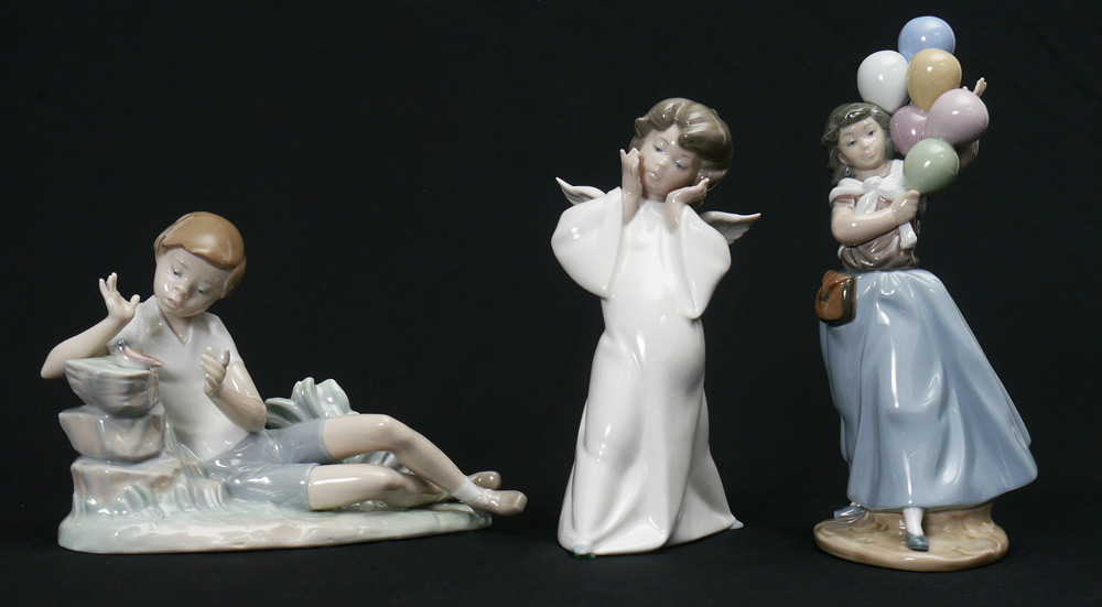 Appraisal: LLADRO PORCELAIN FIGURINES PLEASANT ENCOUNTER Alfredo Ruiz sculptor issued retired