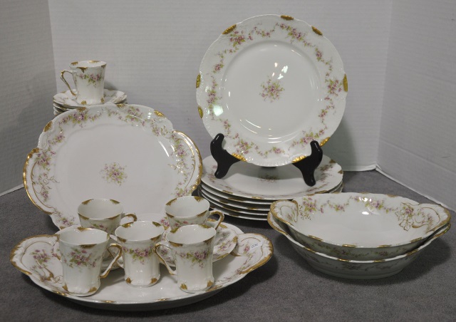 Appraisal: Two Bxs Theodore Haviland Limoges ChinaMarked Manufactured for Dulin-Martin Co