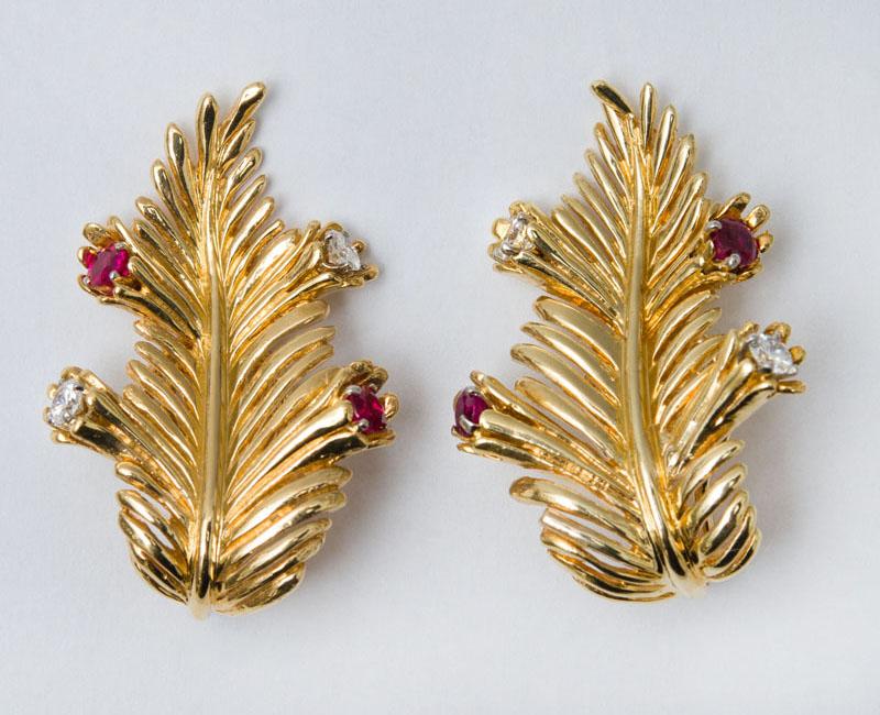 Appraisal: PAIR OF SCHLUMBERGER FOR TIFFANY CO K GOLD DIAMOND AND