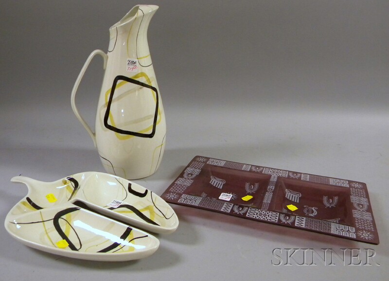 Appraisal: Red Wing Pottery Smart Set Pattern Pitcher Relish Dish and