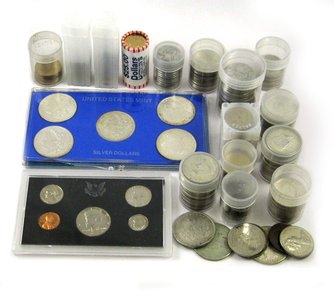 Appraisal: U S COIN COLLECTION seven Morgan dollars Peace dollar Walking