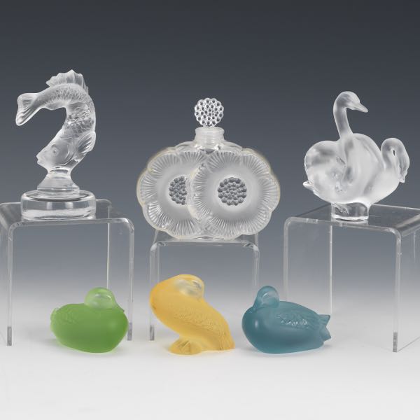 Appraisal: SIX LALIQUE GLASS ARTICLES A fish H a pair of