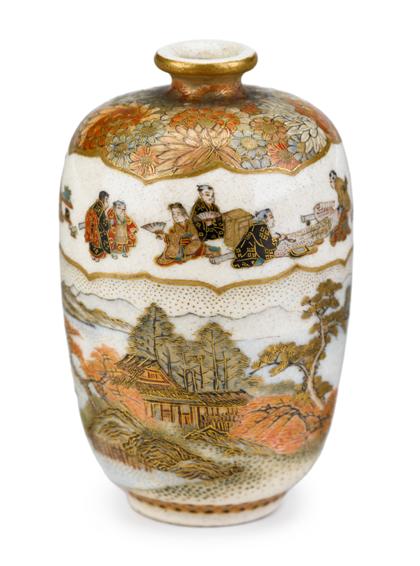 Appraisal: Japanese earthenware satsuma vase Bizanmarked