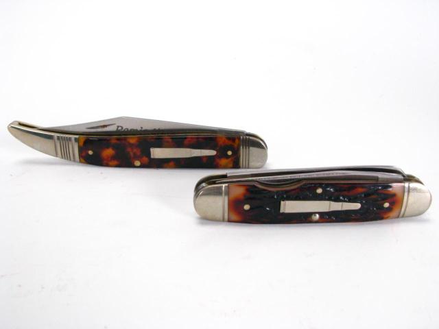 Appraisal: Two Remington bullet knives R Muskrat and R- T Mariner