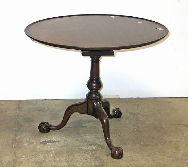 Appraisal: A Chippendale style mahogany tea table bearing label Colonial Williamsburg